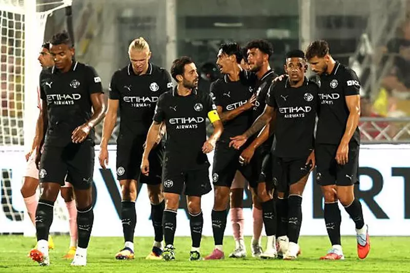 دوري أبطال أوروبا: تفاصيل موعد مباراة مانشستر سيتي ونابولي والقناة الناقلة