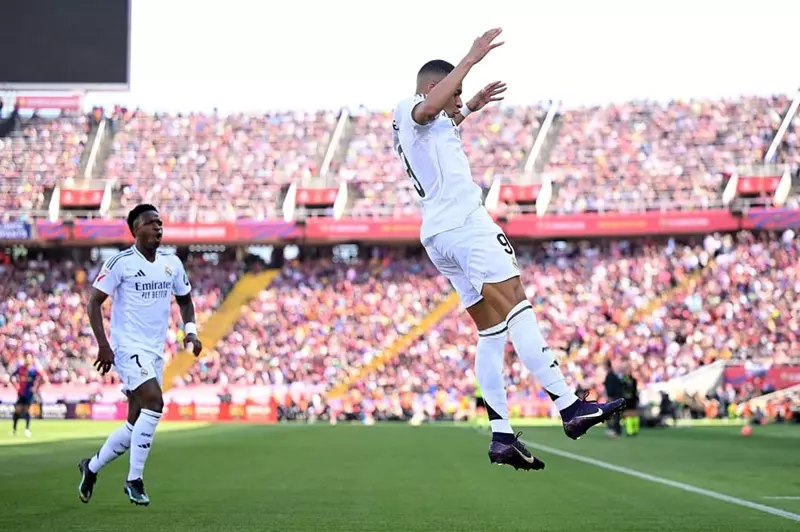 صباح الفخر الرياضي: بوتشيتينو ومفاجآت جديدة في عالم كرة القدم