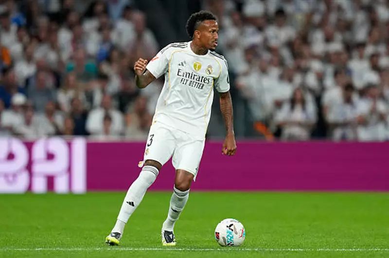 عودة ميليتاو: تعزيز حاسم لدفاع ريال مدريد في زمن تشابي ألونسو