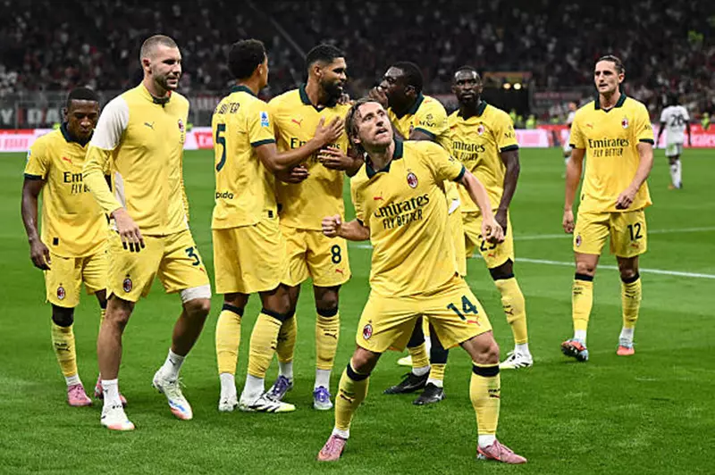 في سن الأربعين.. مودريتش يقود ميلان نحو انتصار تاريخي أمام بولونيا