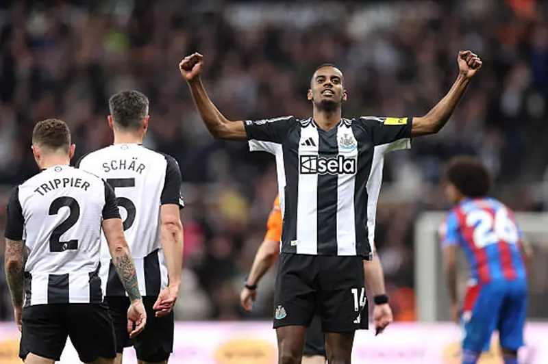 ليفربول ينجح في إبرام صفقة ضم إيزاك من نيوكاسل