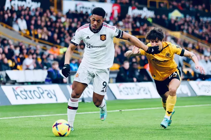 مارسيال يسعى للانطلاق من جديد في الدوري المكسيكي بعد فشل تجربته اليونانية