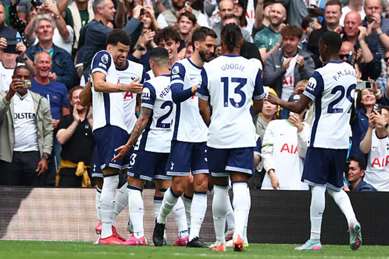 مارسيلينو: تقييم مُعَزِّز بعد خسارة فياريال أمام توتنهام