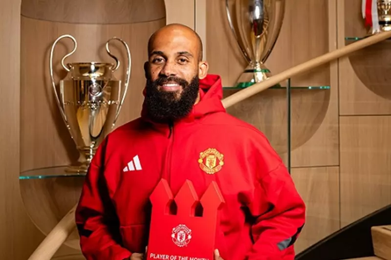 مبويمو يتألق ويسجل هدفين ليحصد جائزة لاعب الشهر في مانشستر يونايتد