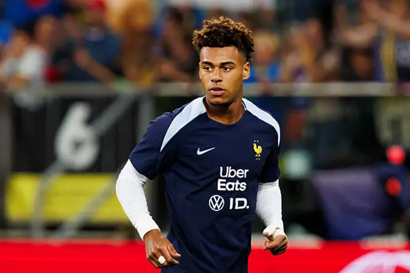 مدى تأثير غياب دوي على أداء باريس سان جيرمان أمام برشلونة