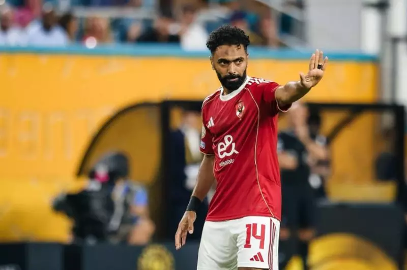 مصدر في الأهلي يكشف عن موقف الشحات واهتمام الاتحاد الليبي