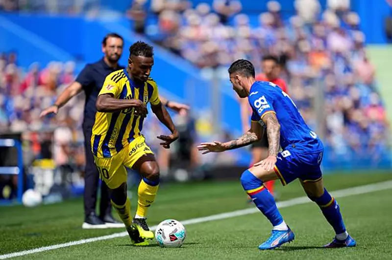 هيثم حسن يشارك في خسارة أوفييدو رغم غياب التسديدات على المرمى