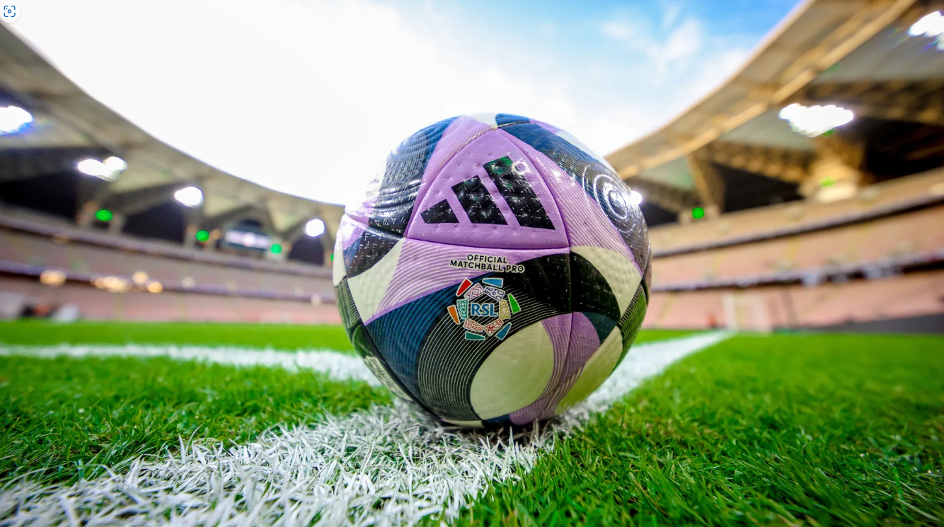 اتحاد الكرة يُعلن حكام مباريات اليوم في الجولة السادسة لدوري روشن