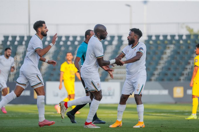 هاتريك سيمي لا يكفي.. تعادل مجنون بين العروبة والدرعية في دوري يلو