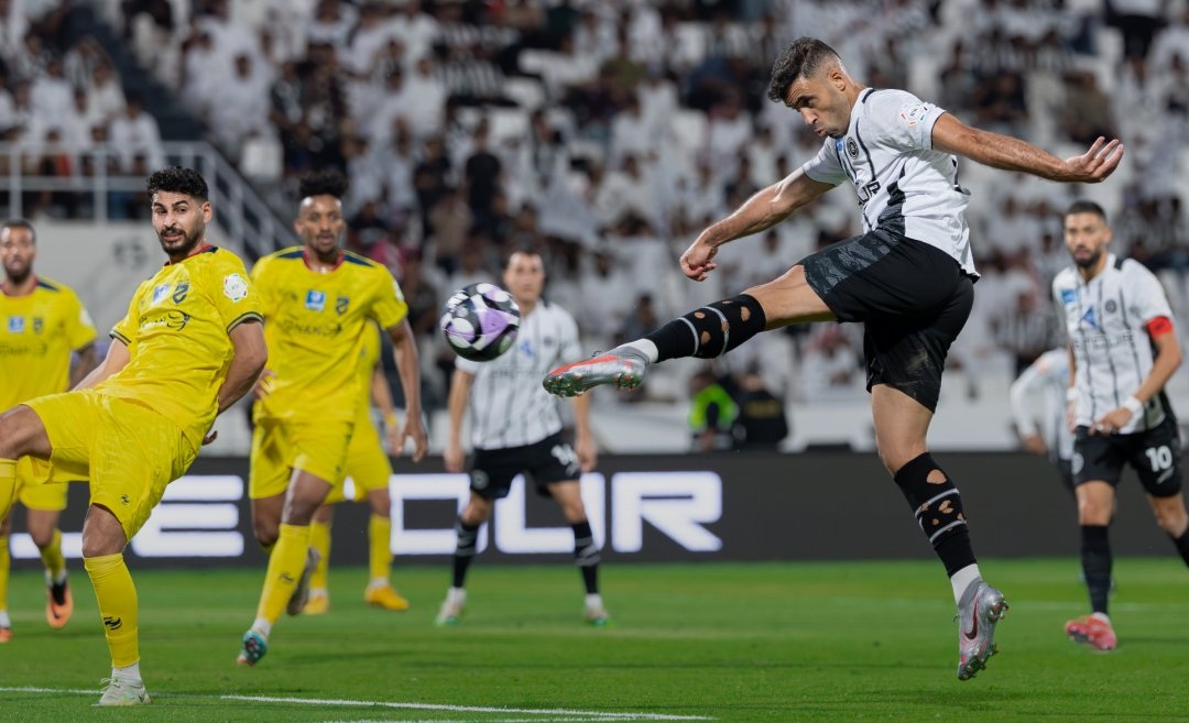 إبرة بلازما تعجل شفاء حمدالله.. والمغربي يغيب عن الشباب لـ10 أيام