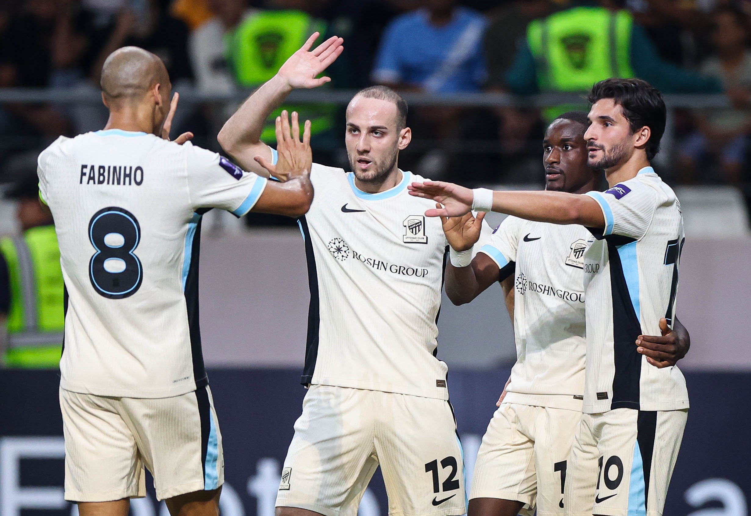 الاتحاد يتقدم على الشرطة بثنائية في الشوط الأول بأبطال آسيا للنخبة