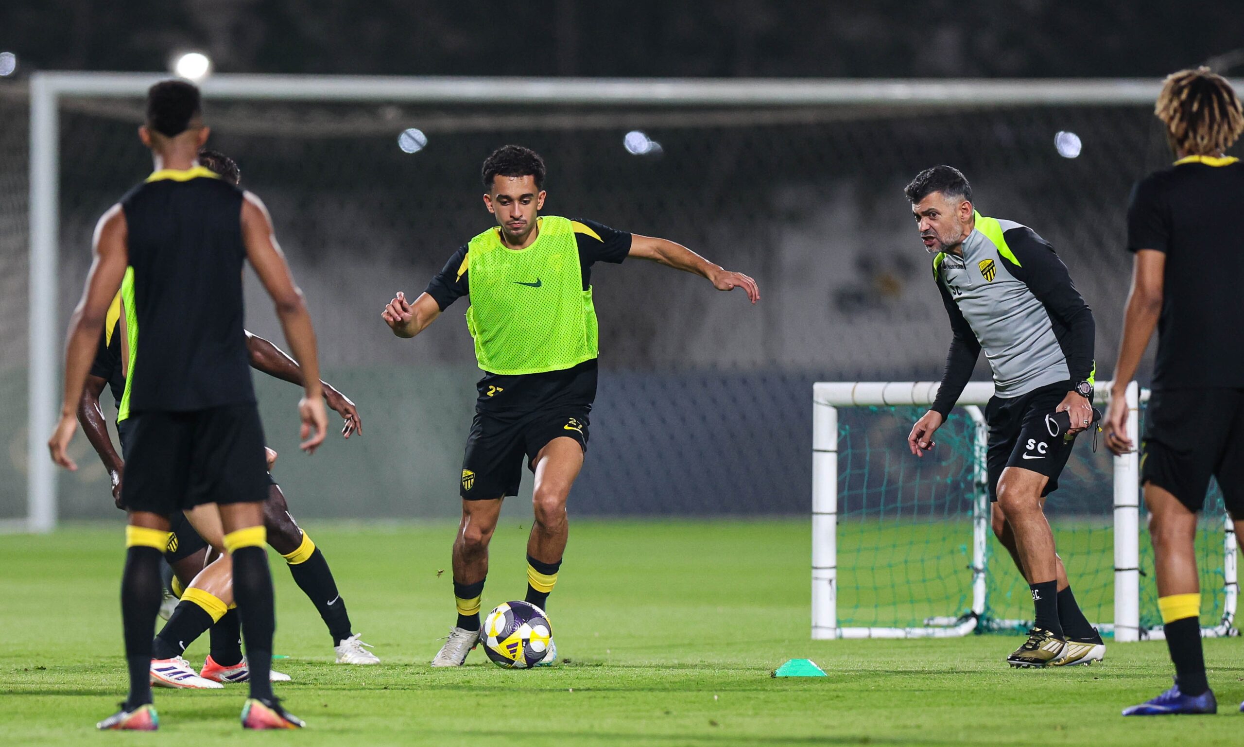 الاتحاد يستعد لمعسكر إعدادي خليجي لإنقاذ الموسم