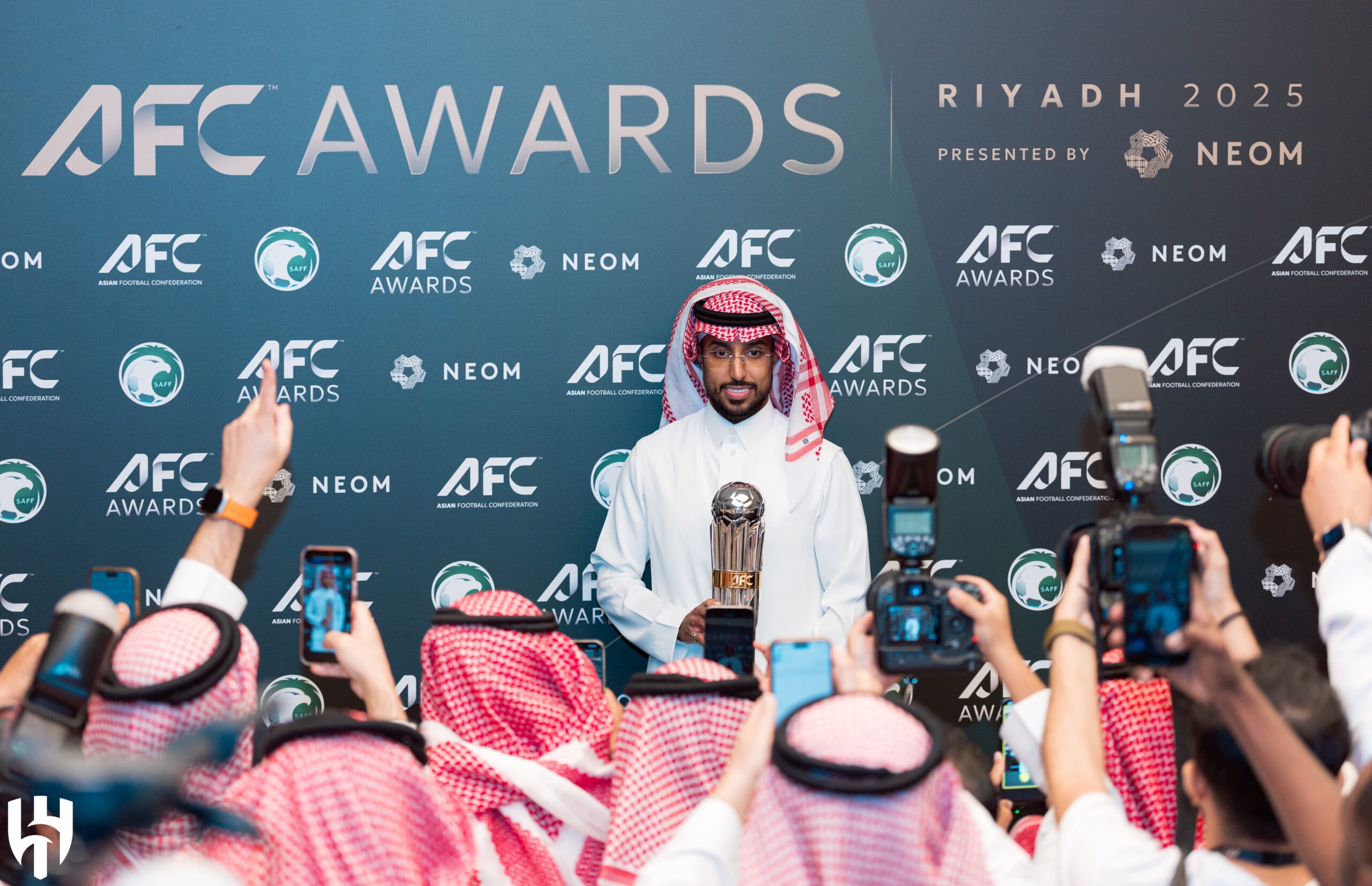 قبل مباراة الهلال والسد.. الزعيم يكافئ سالم الدوسري بهذه الطريقة