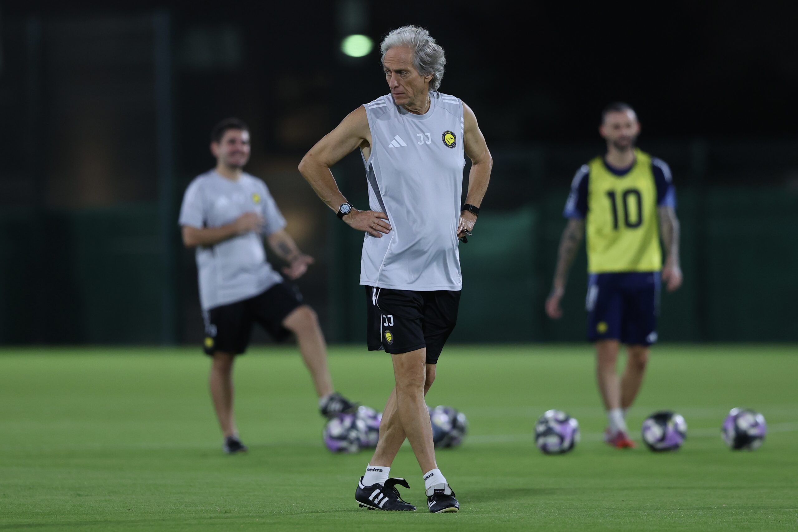 جيسوس يستقر على بديل رونالدو.. تشكيل النصر المتوقع أمام جوا