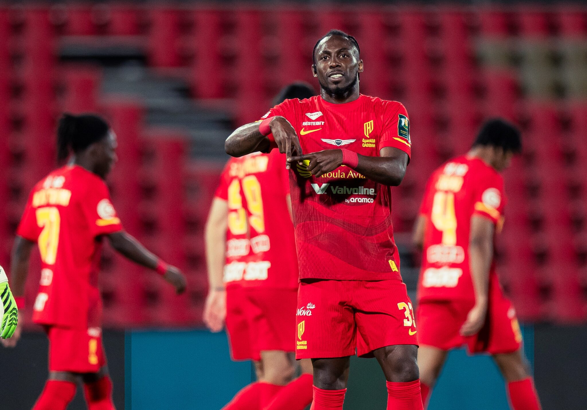 القادسية يعلن طرح تذاكر مباراتي الأخدود والحزم بأسعار رمزية لجماهيره