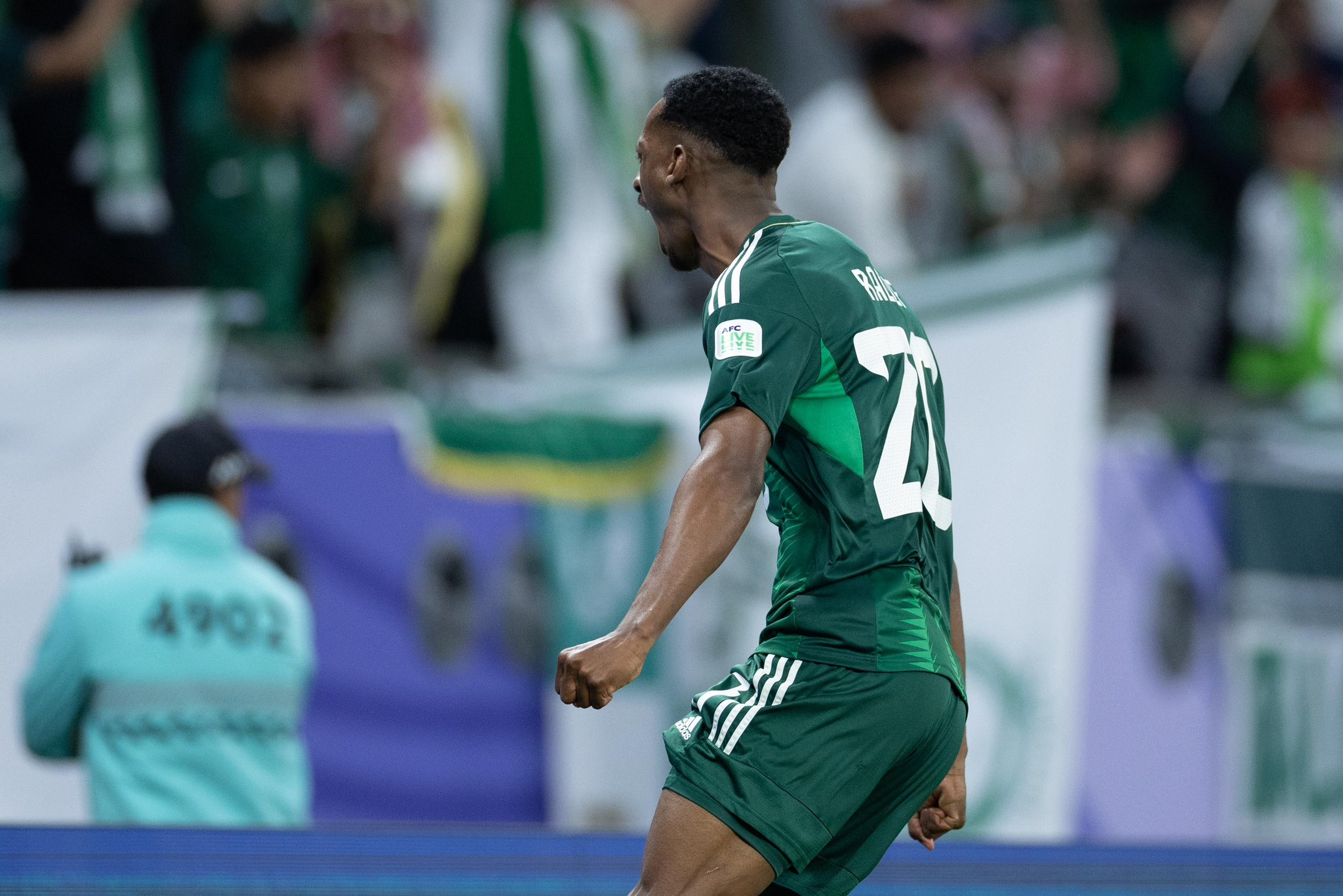 قرار انضباطي.. استبعاد ثنائي الأخضر الأولمبي لهذا السبب