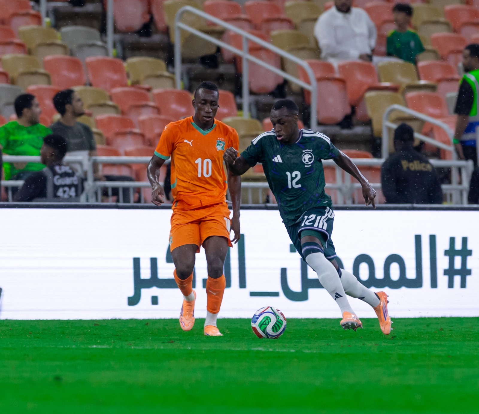 المنتخب السعودي يتجاوز كوت ديفوار وديًا بهدف أبو الشامات