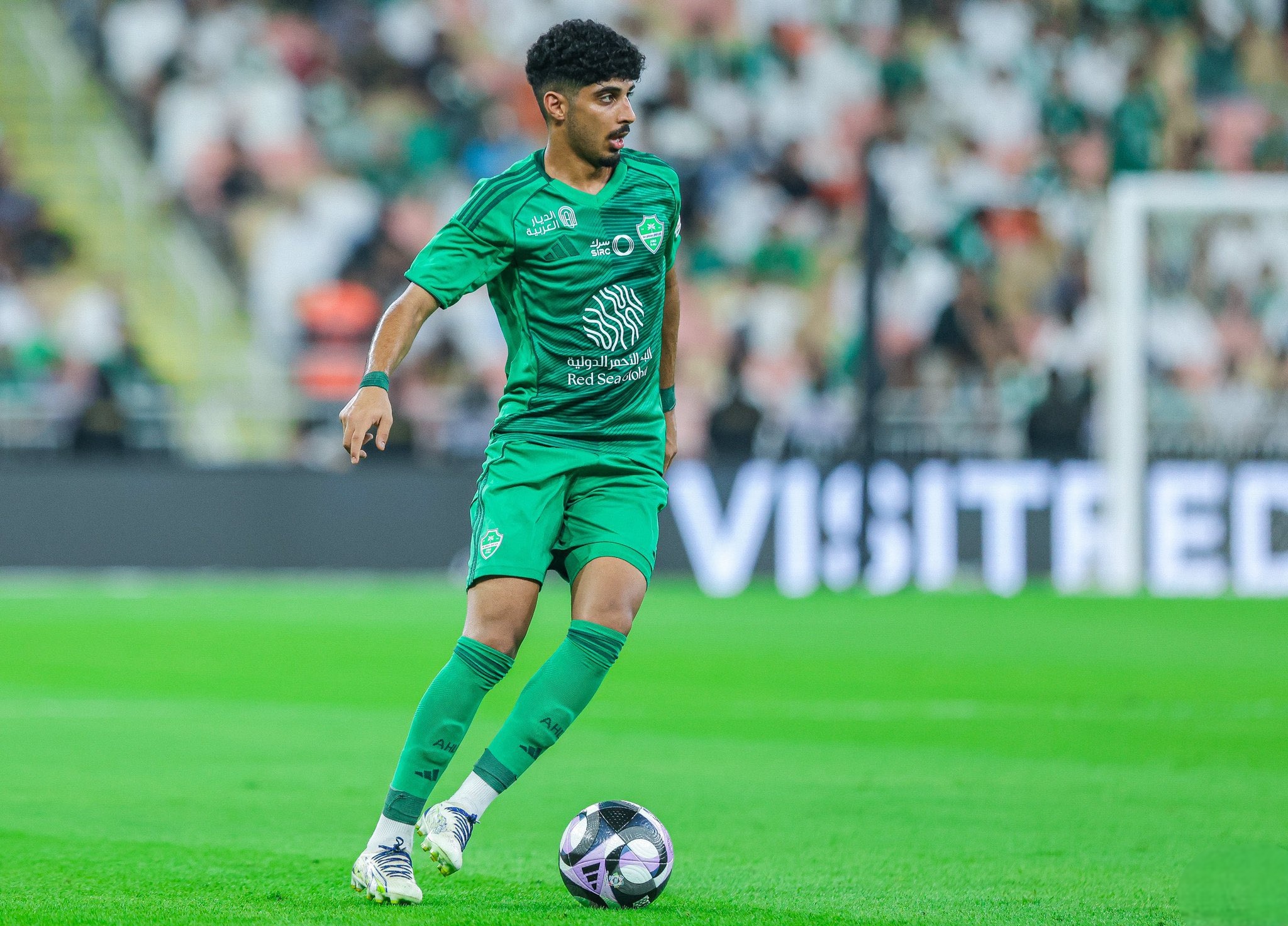 الانضباط تعاقب زياد الجهني بالإيقاف مباراتين بعد واقعة القادسية