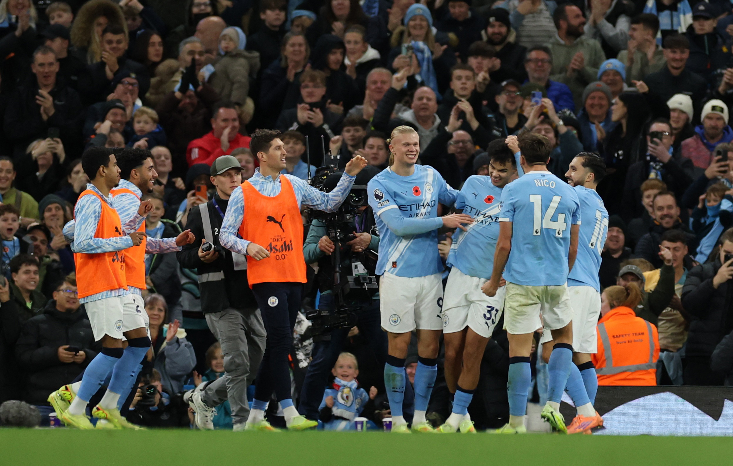 عاجل مانشستر سيتي يعاقب بورنموث بثلاثية في الدوري الإنجليزي