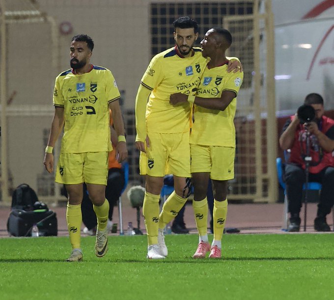 الحزم يقلب الطاولة على الخلود ويحسم المواجهة بثنائية مثيرة في دوري روشن