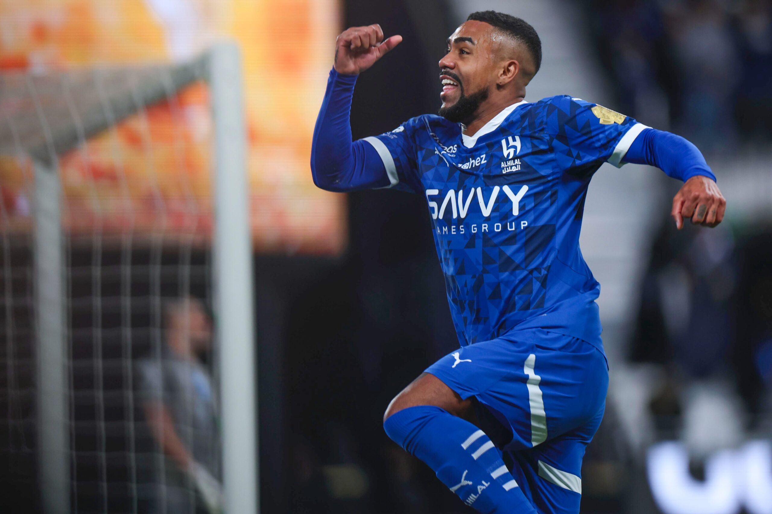 الكشف عن تطورات إصابة مالكوم.. وموعد عودته للمشاركة في المباريات