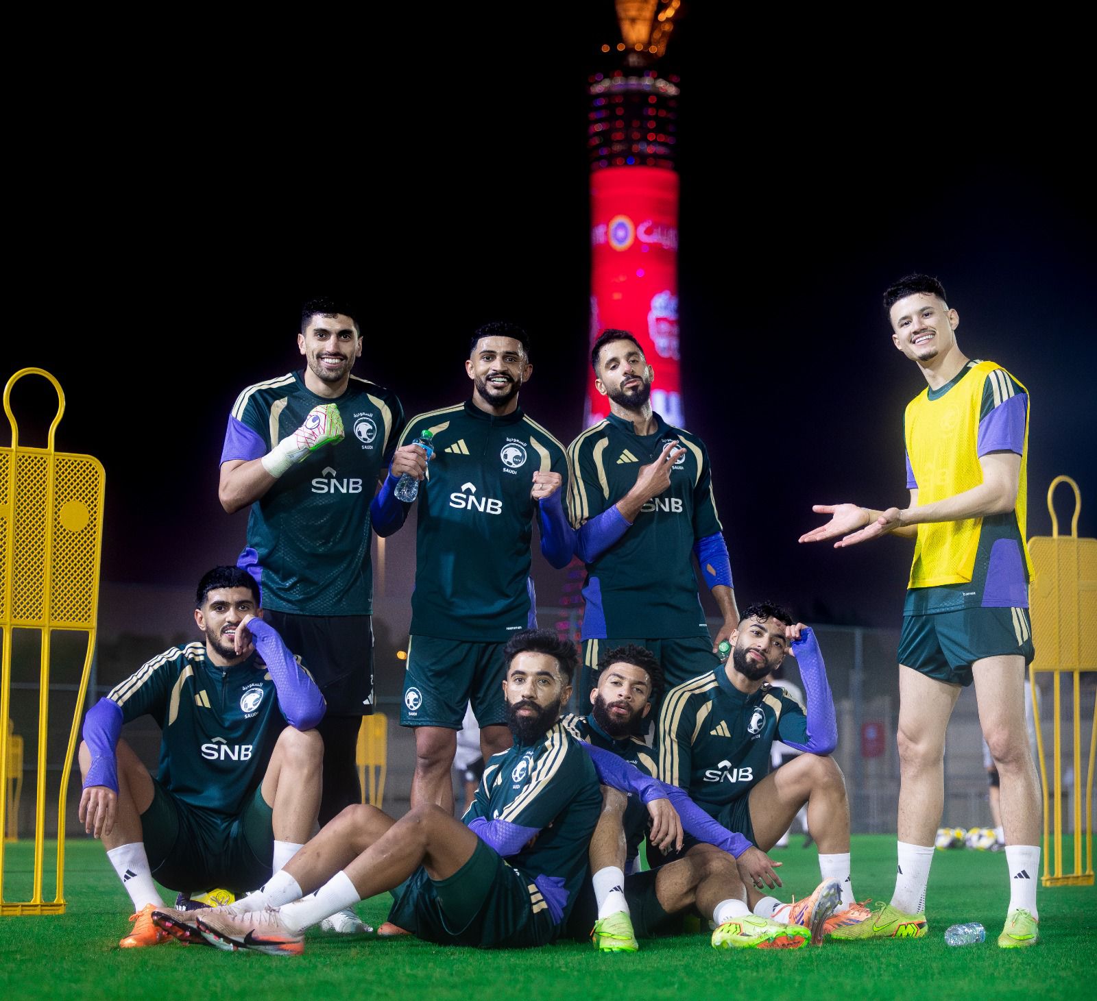 الأخضر يواصل الاستعدادات لمواجهة عمان في كأس العرب