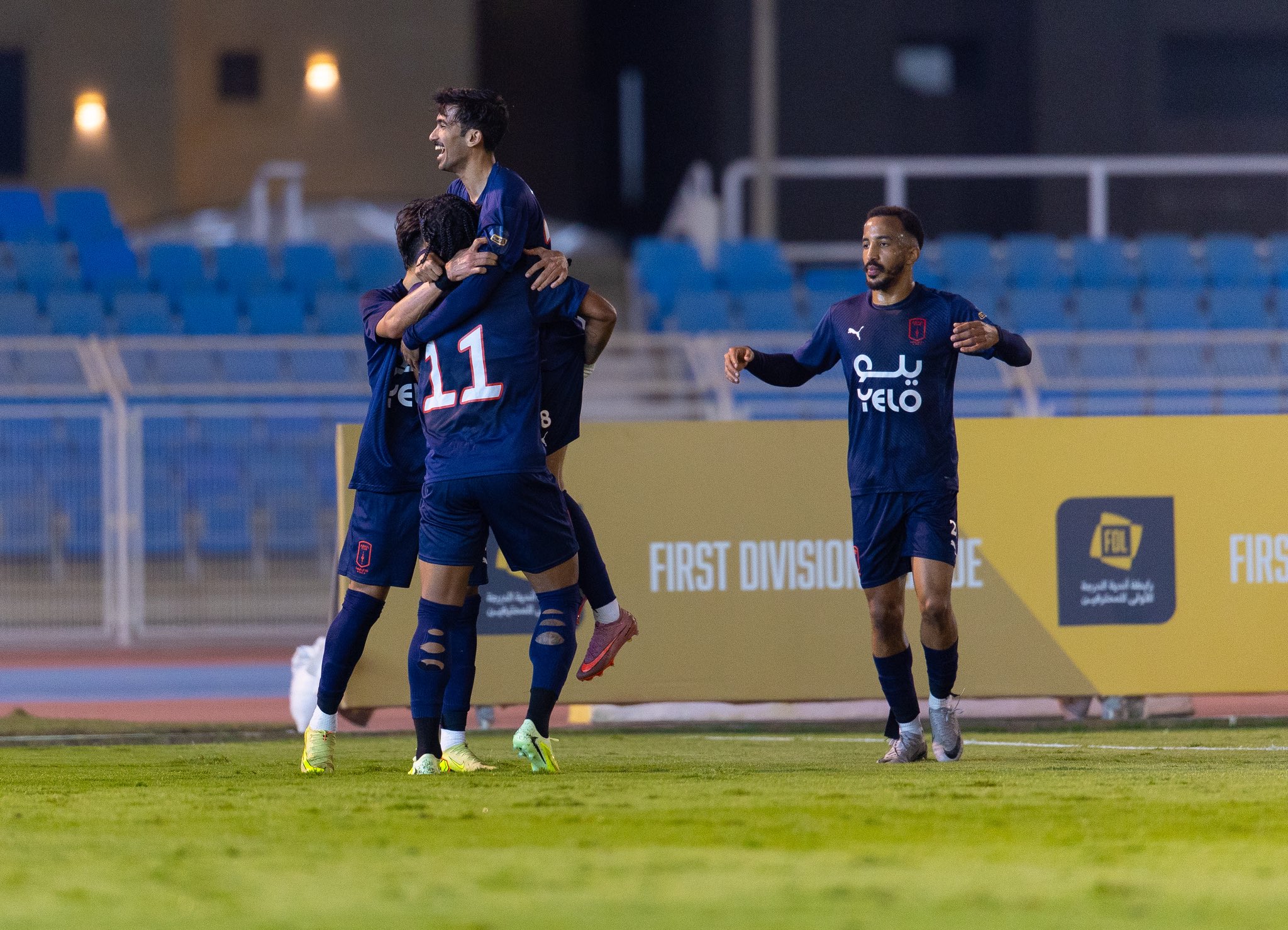 أبها يعتلي صدارة دوري يلو بعد فوز كبير على الجبيل