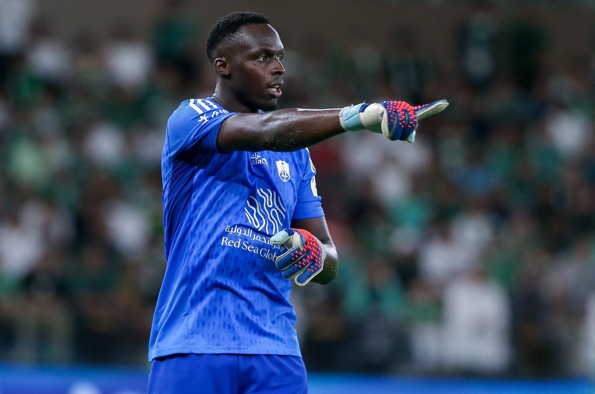 الأهلي يتحرك لتأمين خدمات السنغالي إدوارد ميندي