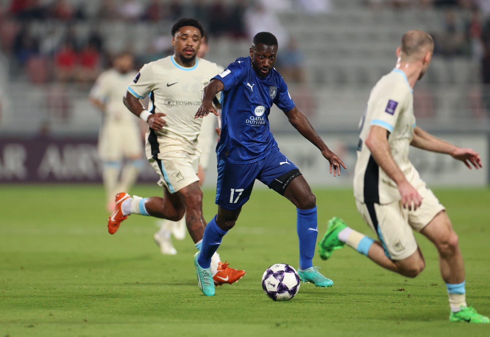 عاجل | الاتحاد يتلقى خسارة قاسية أمام الدحيل برباعية في أبطال آسيا للنخبة