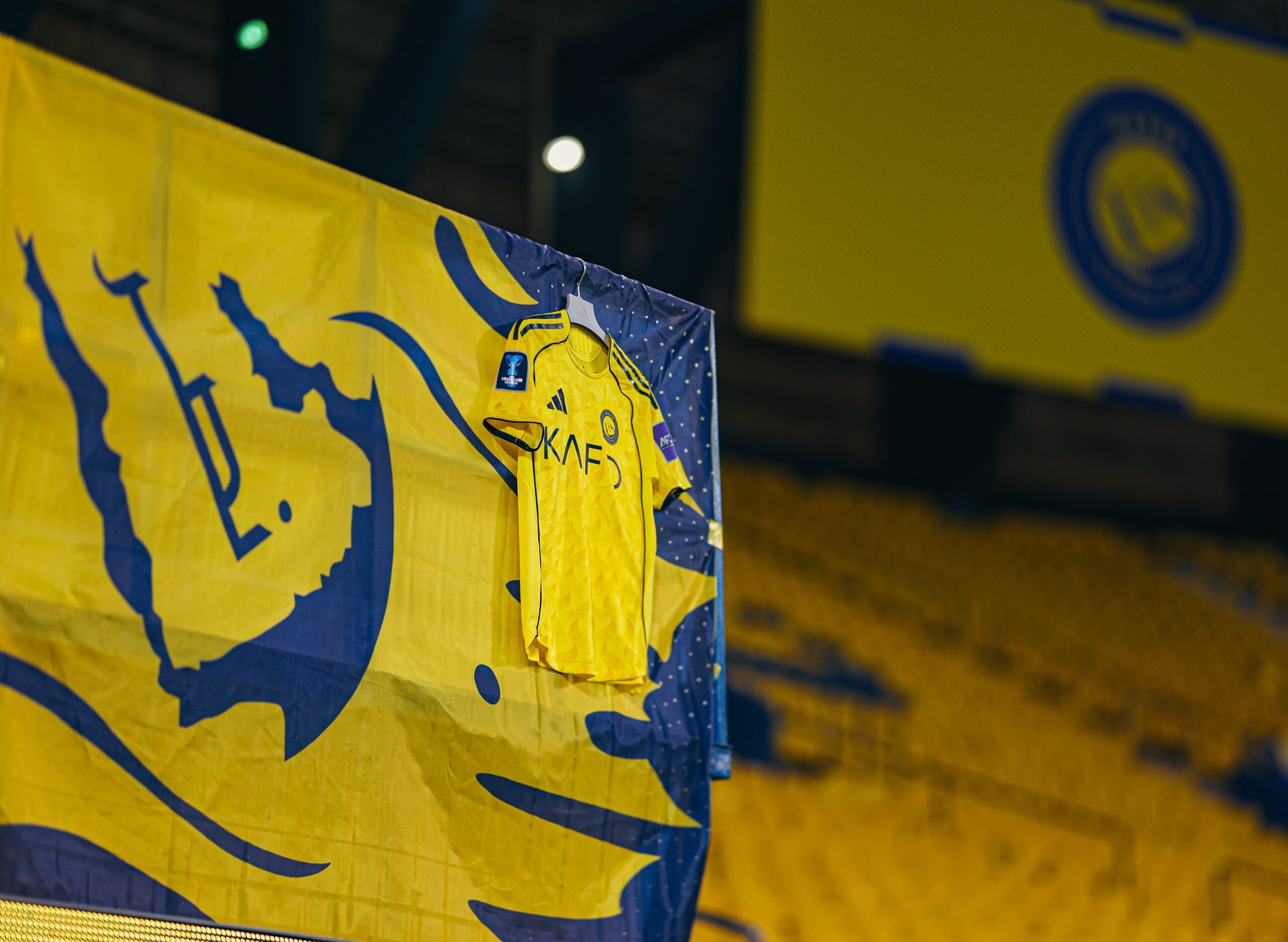 النصر يعبر عن قلقه من تغييرات مرتقبة في لوائح تسجيل الأجانب