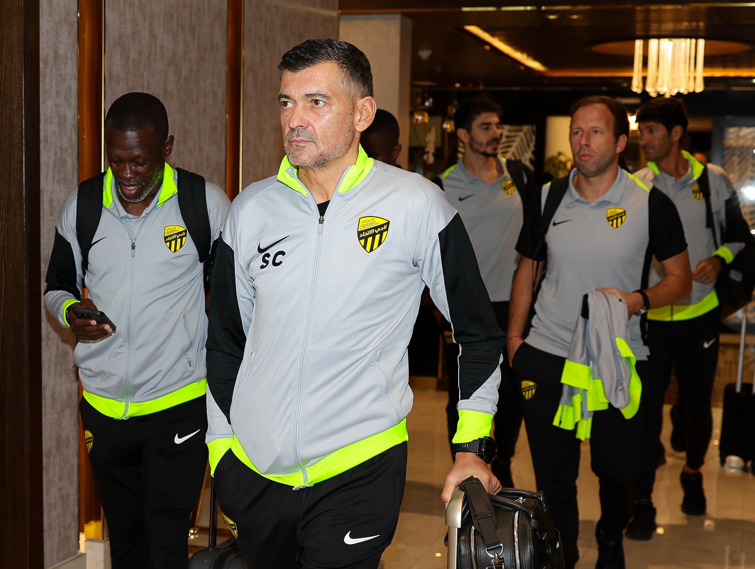 كونسيساو يكشف عن تشكيل الاتحاد لمواجهة الخليج في دوري روشن