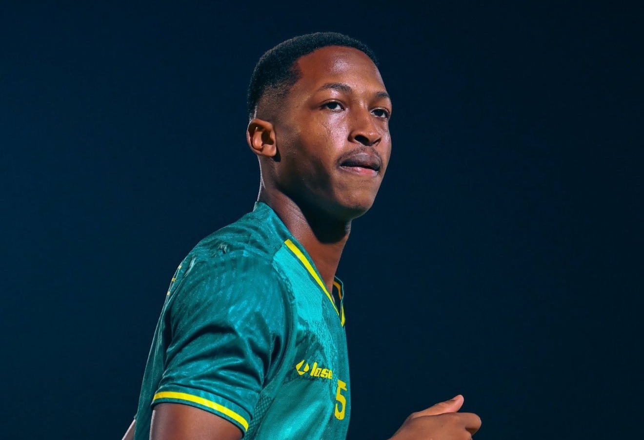 مراد هوساوي يفاجئ إدارة الخليج بقرار جديد بسبب اهتمام الهلال والاتحاد