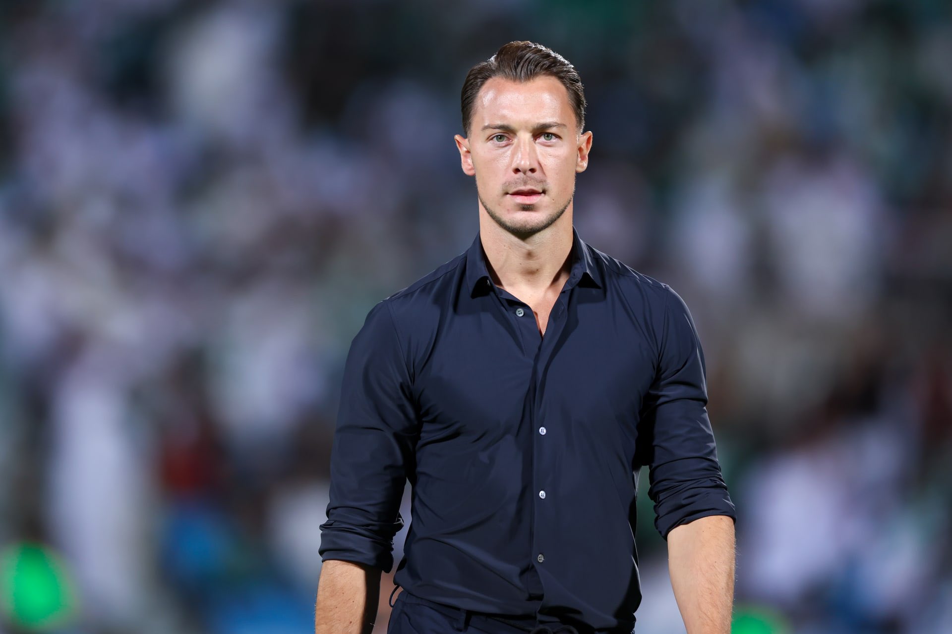 قرار مفاجئ من يايسله قبل مواجهة الهلال المنتظرة