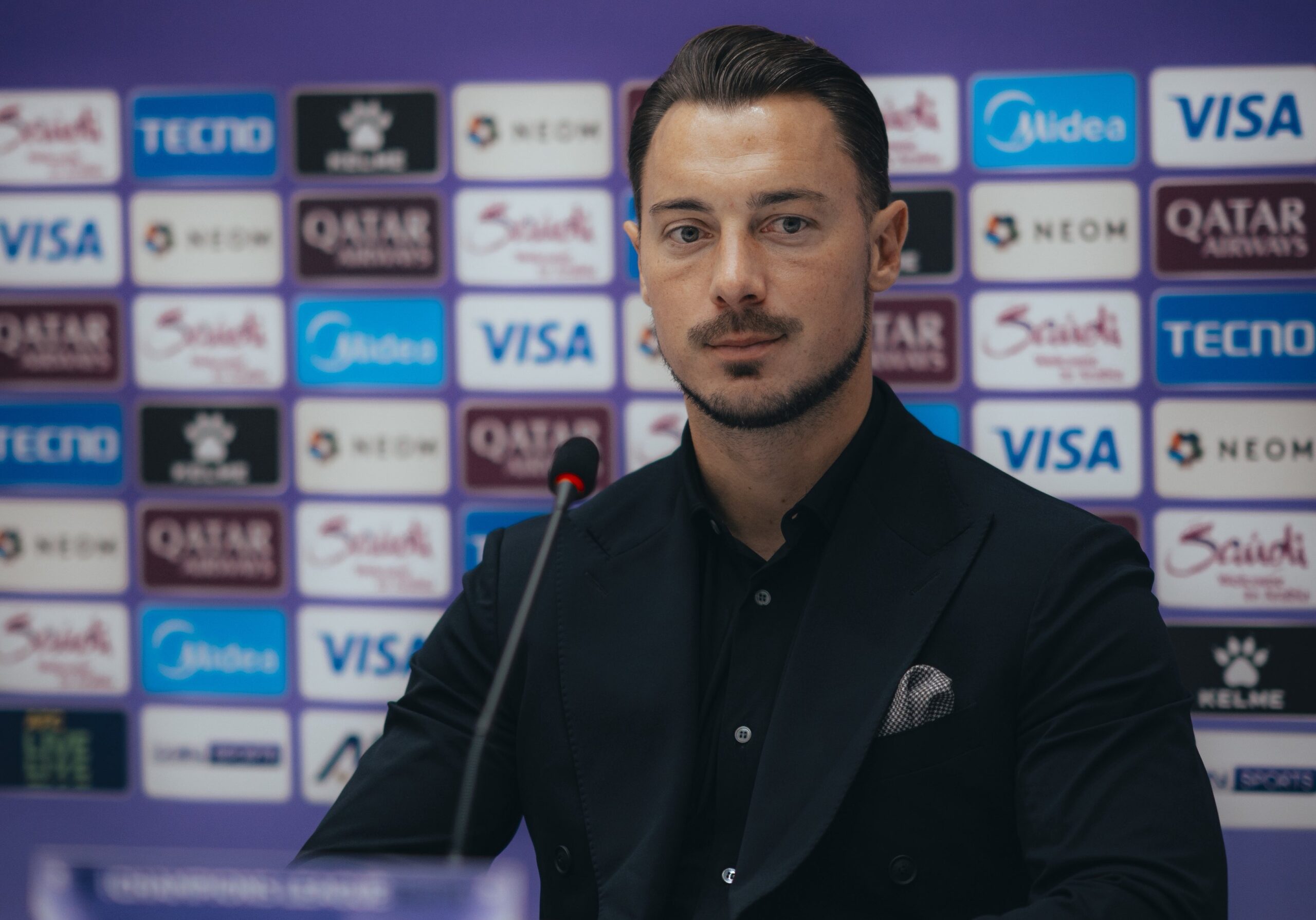 يايسله يوجه رسالة قوية بعد الديربي: الأهلي يلعب بروح الفريق الواحد