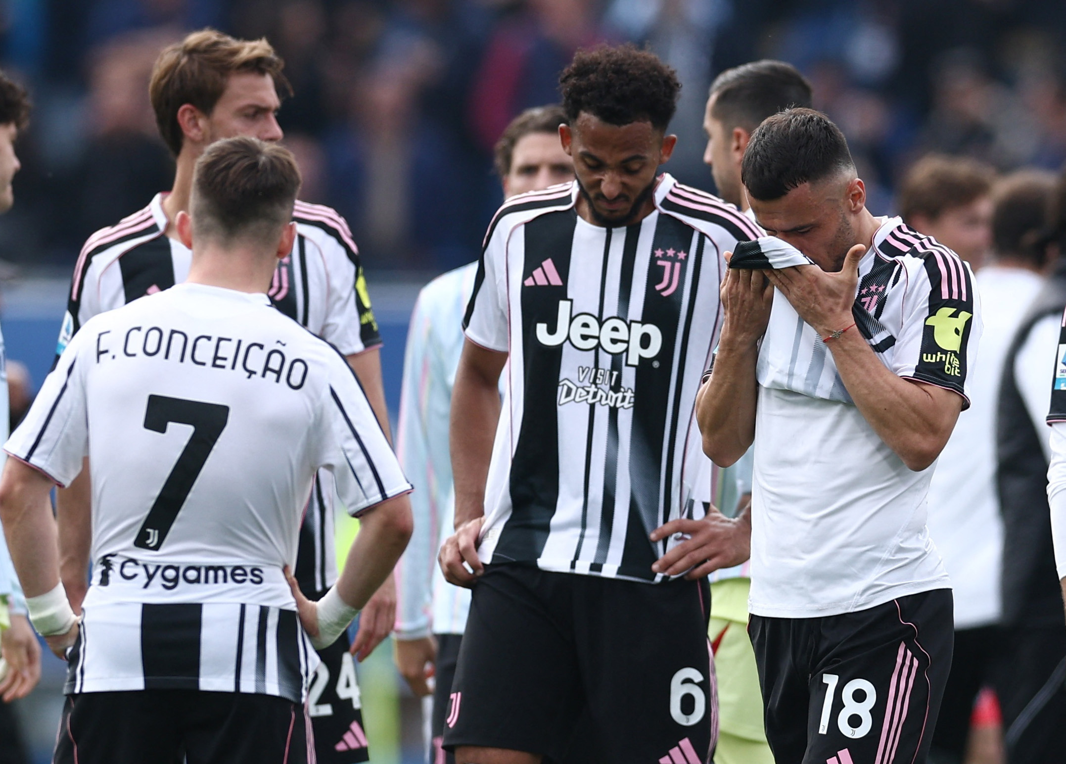 فيديو| يوفنتوس يتعادل مع فيورنتينا 1-1 ويفقد نقطتين ثمينتين في الدوري الإيطالي