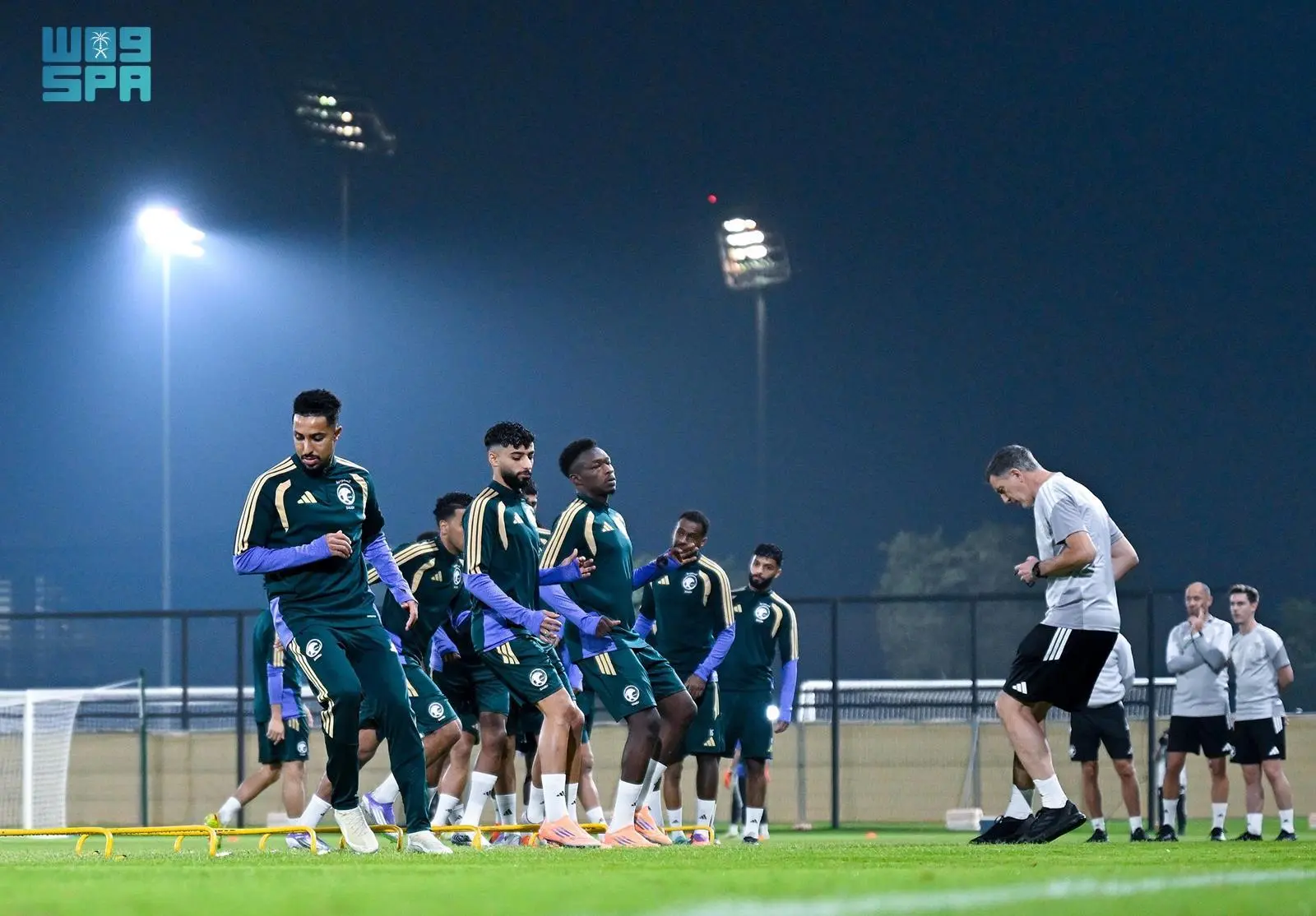 نجم المنتخب السعودي يعلق على مواجهة الأردن في كأس العرب