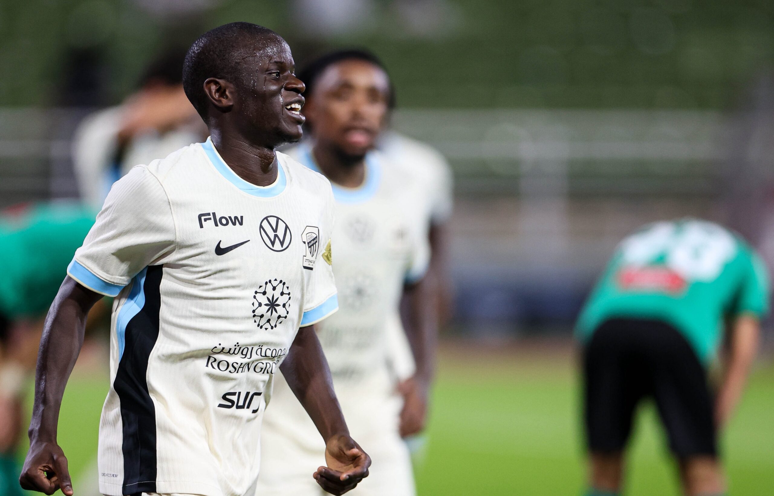 تطورات مفاوضات الاتحاد لتجديد عقد نجولو كانتي