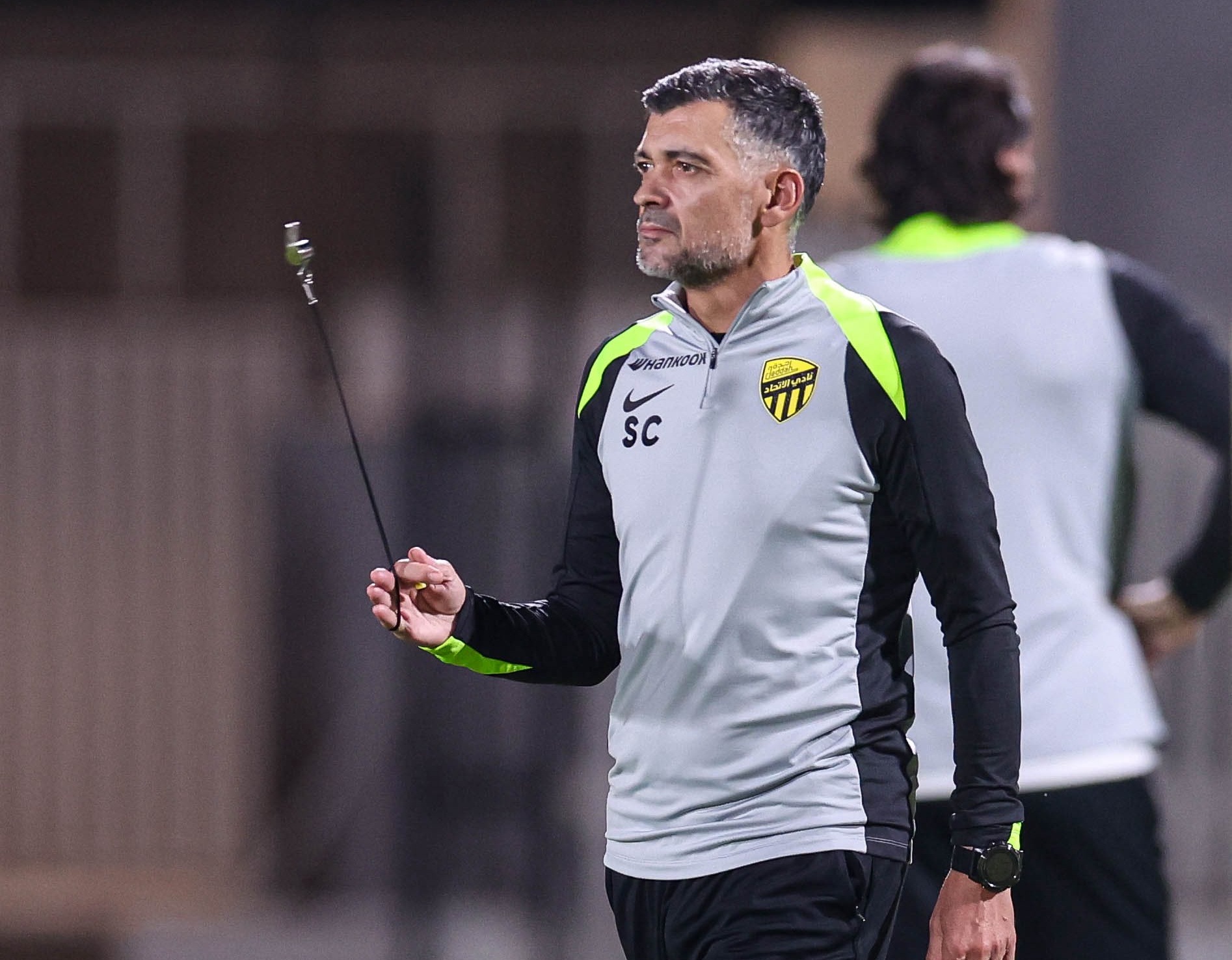 أول قرار من كونسيساو بعد نهاية معسكر الاتحاد في دبي