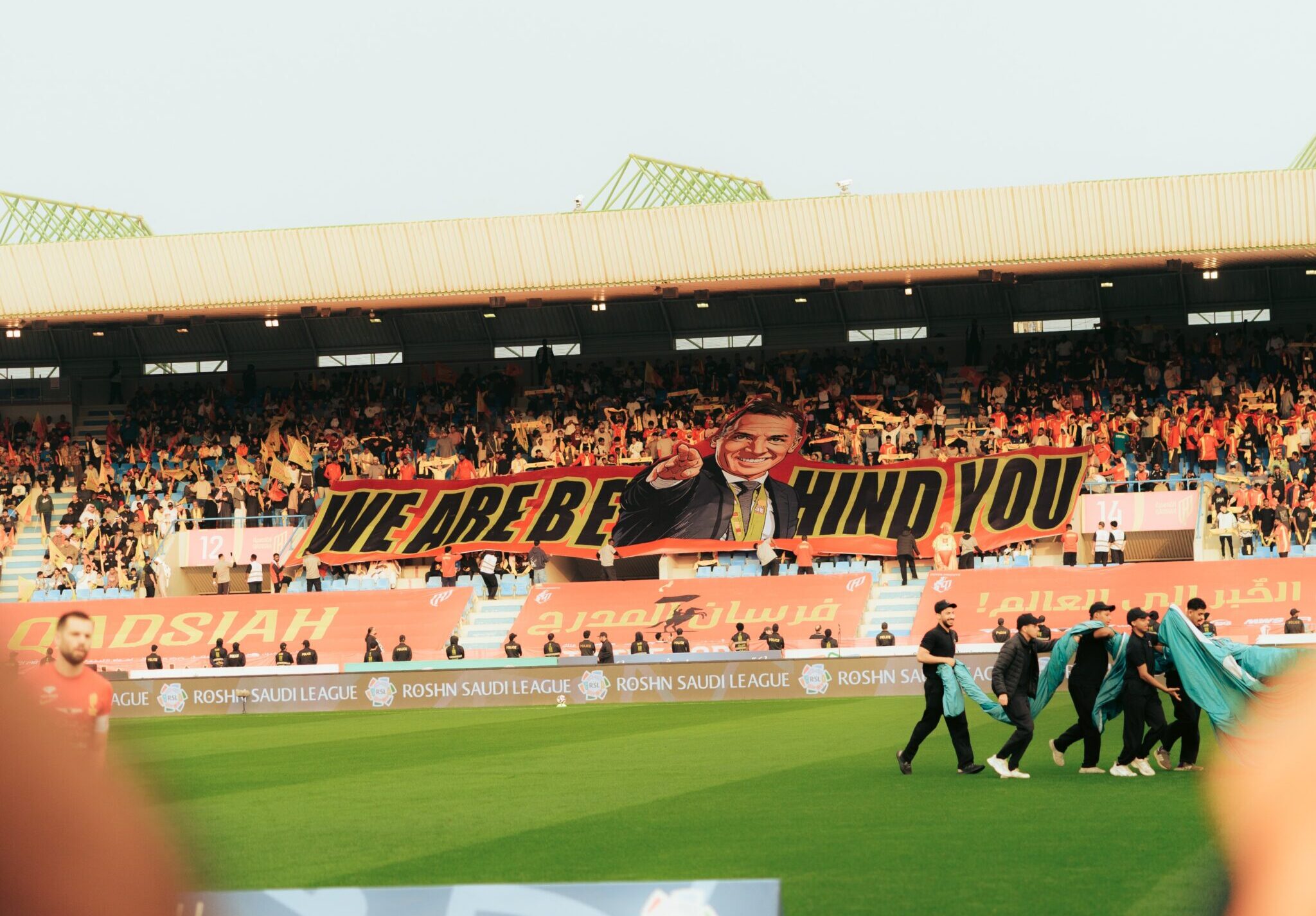 جماهير القادسية تستقبل بريندان رودجرز بطريقة رائعة في دوري روشن