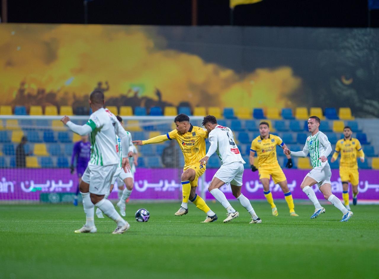 التعاون يحقق فوزًا قاتلًا على النجمة في دوري روشن