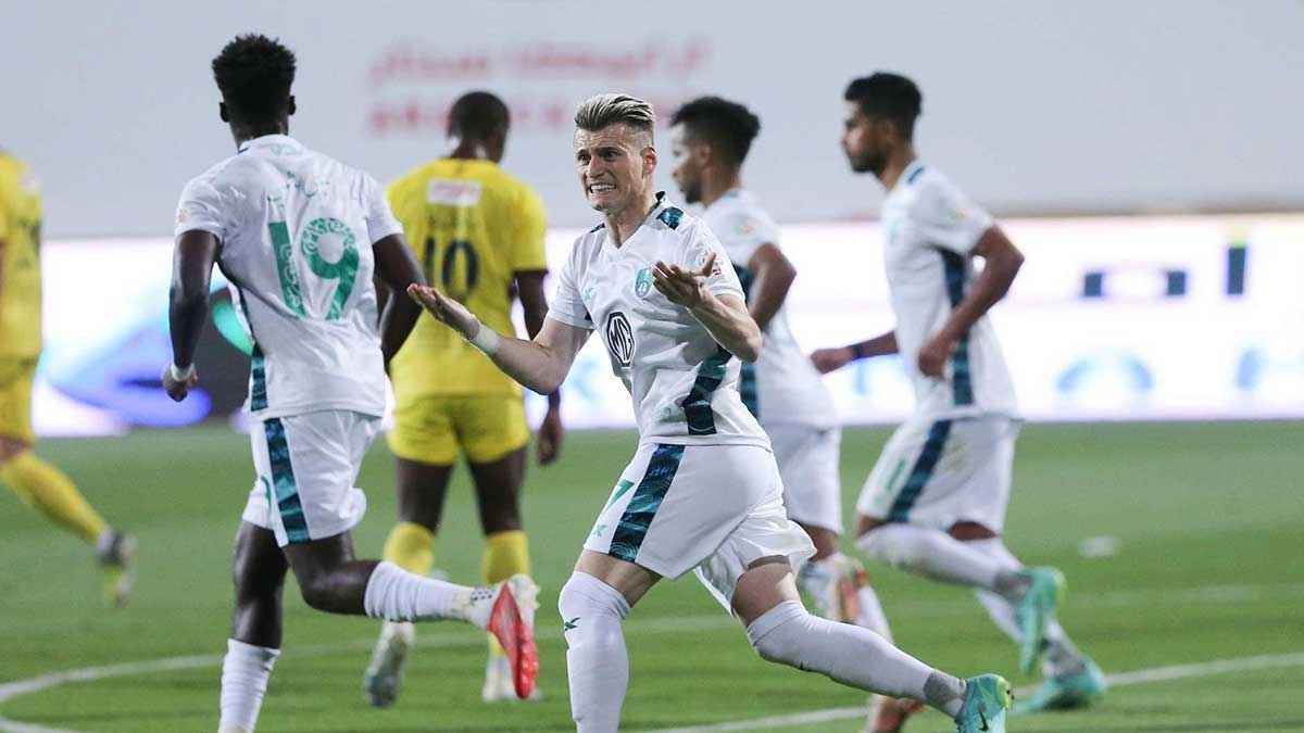 أليوسكي: أحب الأهلي.. ولا أستطيع اللعب لغيره في السعودية