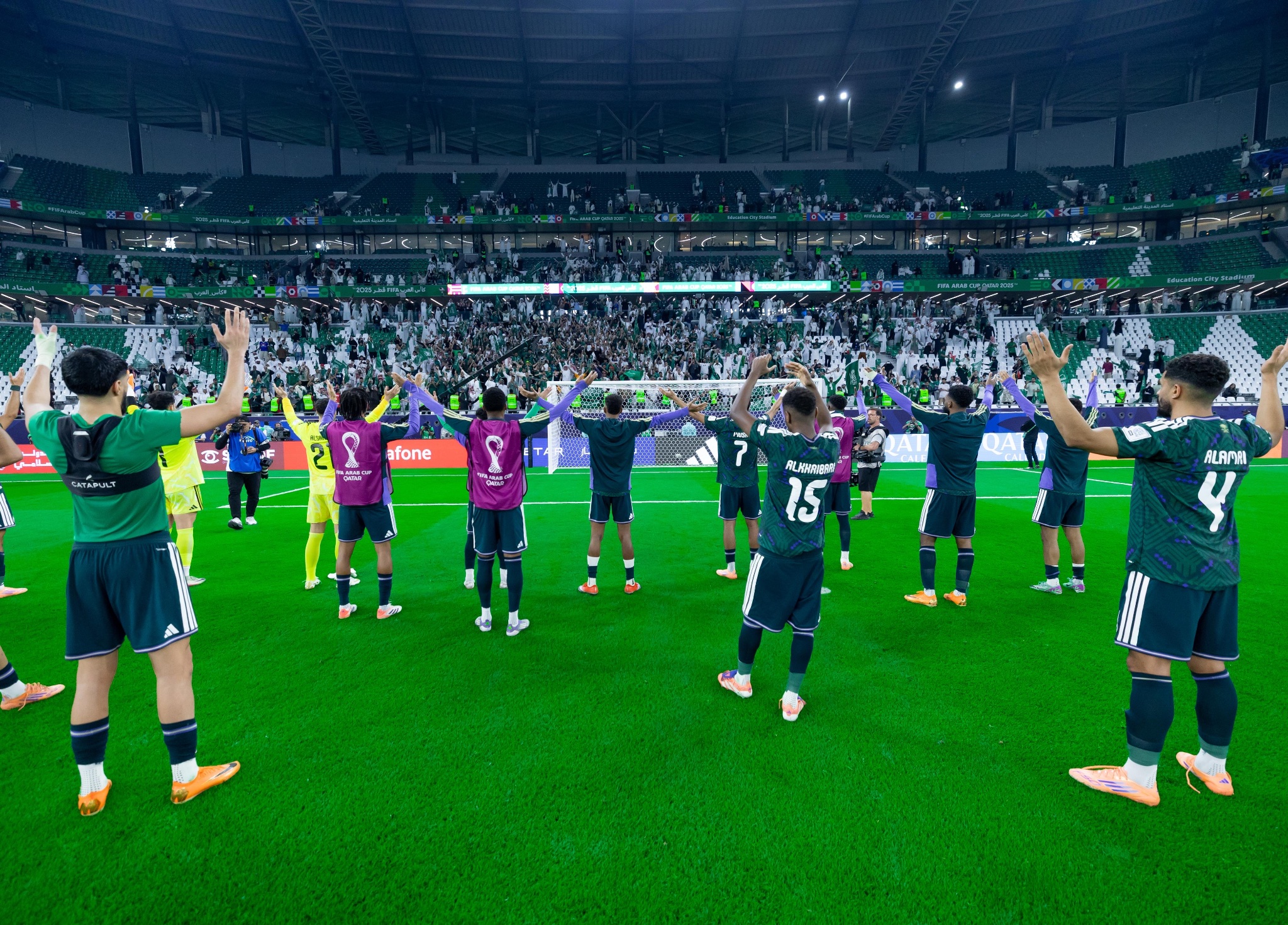 إقبال جماهيري كبير على تذاكر مباراة السعودية ضد جزر القمر بكأس العرب