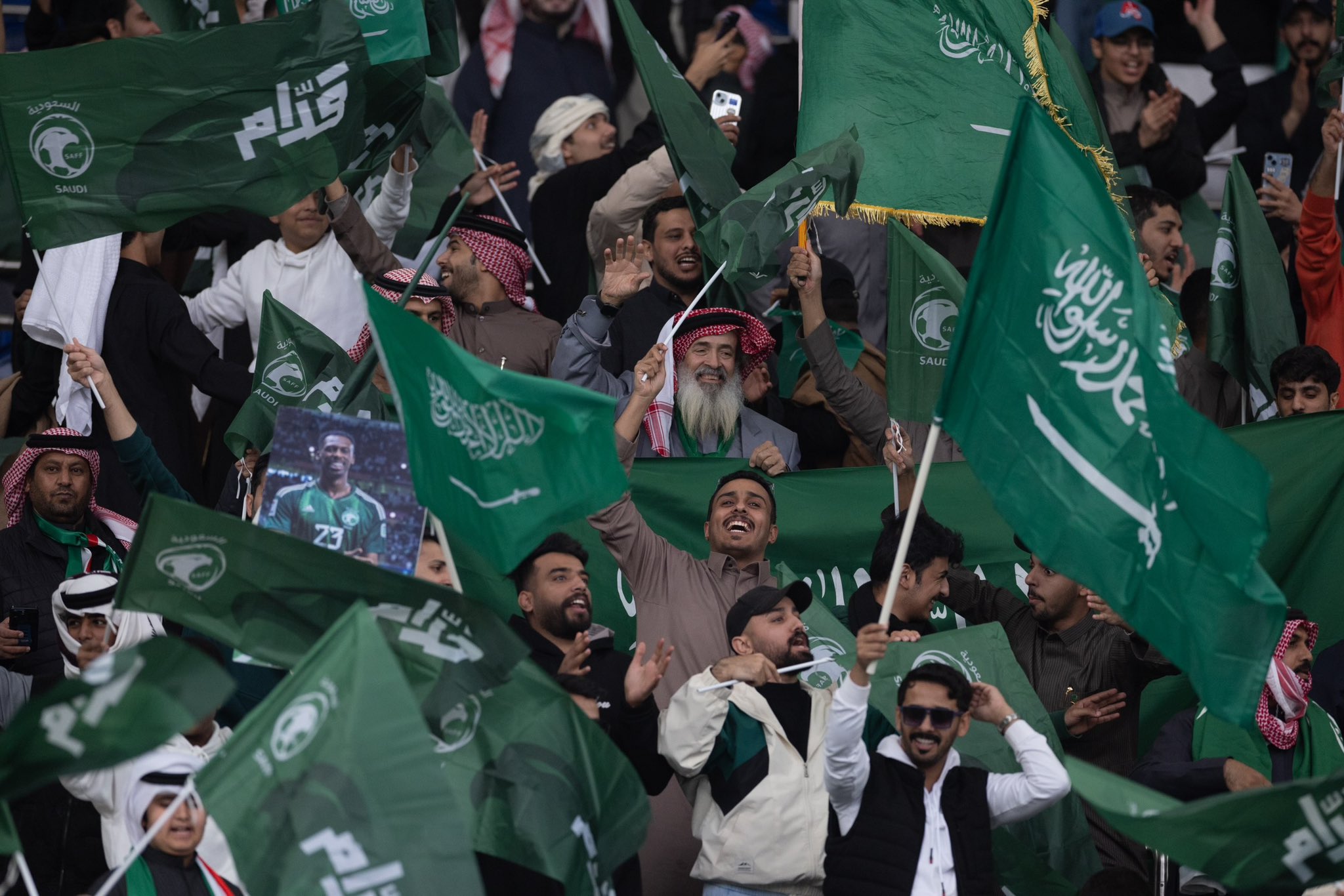 تذاكر مجانية لجماهير الأخضر قبل مباراة جزر القمر