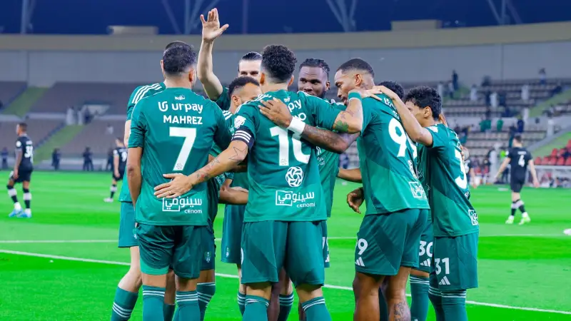 الأهلي يستعيد نجومه الدوليين قبل فترة التوقف والتحضيرات الودية