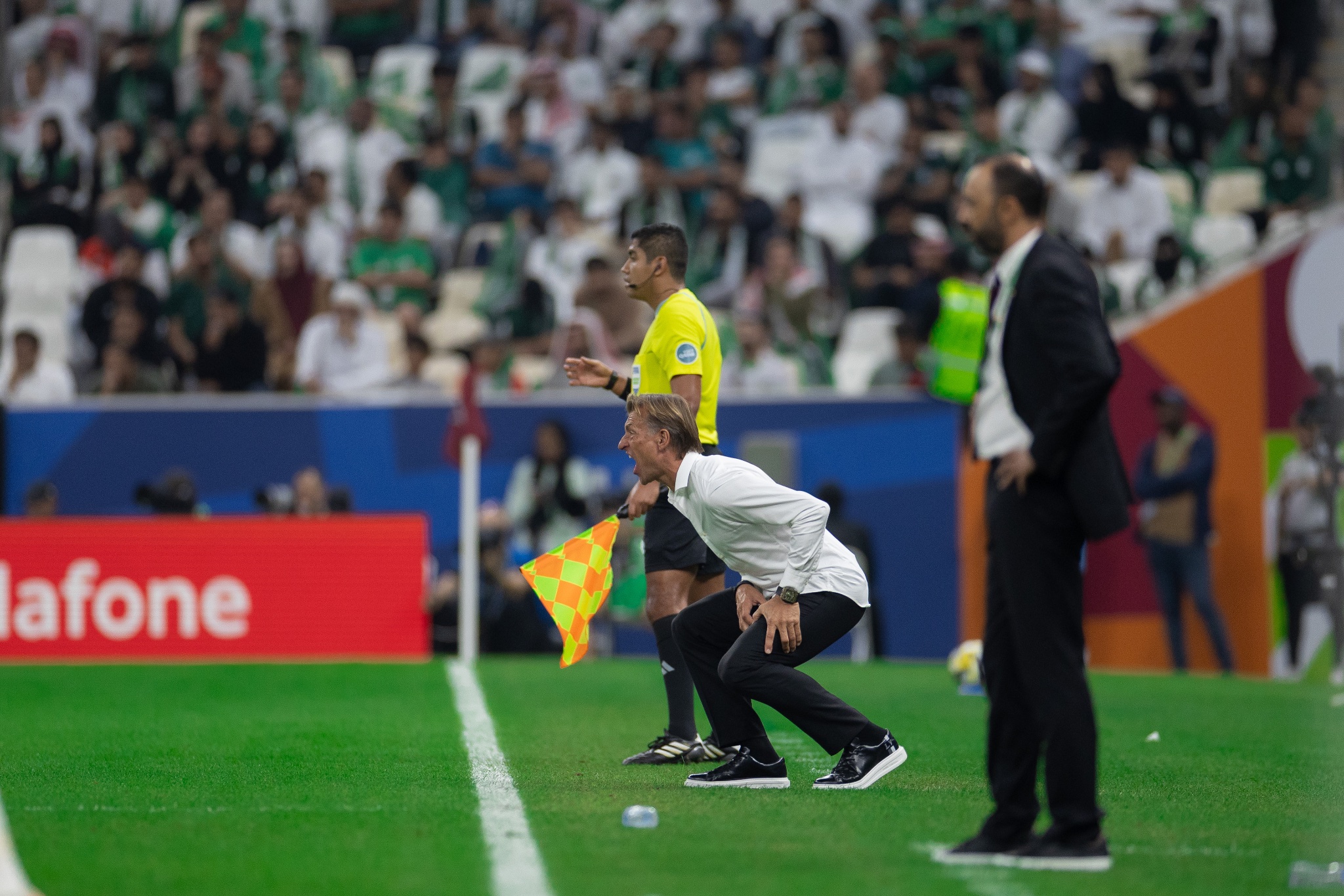 إعلامي ينتقد رينارد رغم تأهل الأخضر إلى نصف نهائي كأس العرب