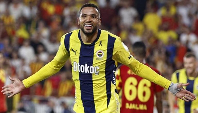 النصر يجدد اهتمامه بالنصيري لتعزيز خط الهجوم بعد كأس إفريقيا