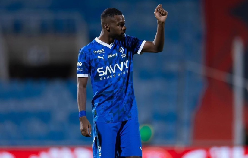 إصابة تمبكتي تُربك حسابات الهلال قبل مواجهة ضمك