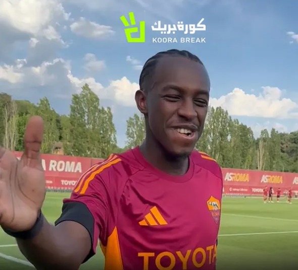 ما بين النصر والهلال.. سعود عبدالحميد يشعل صراع الميركاتو الشتوي