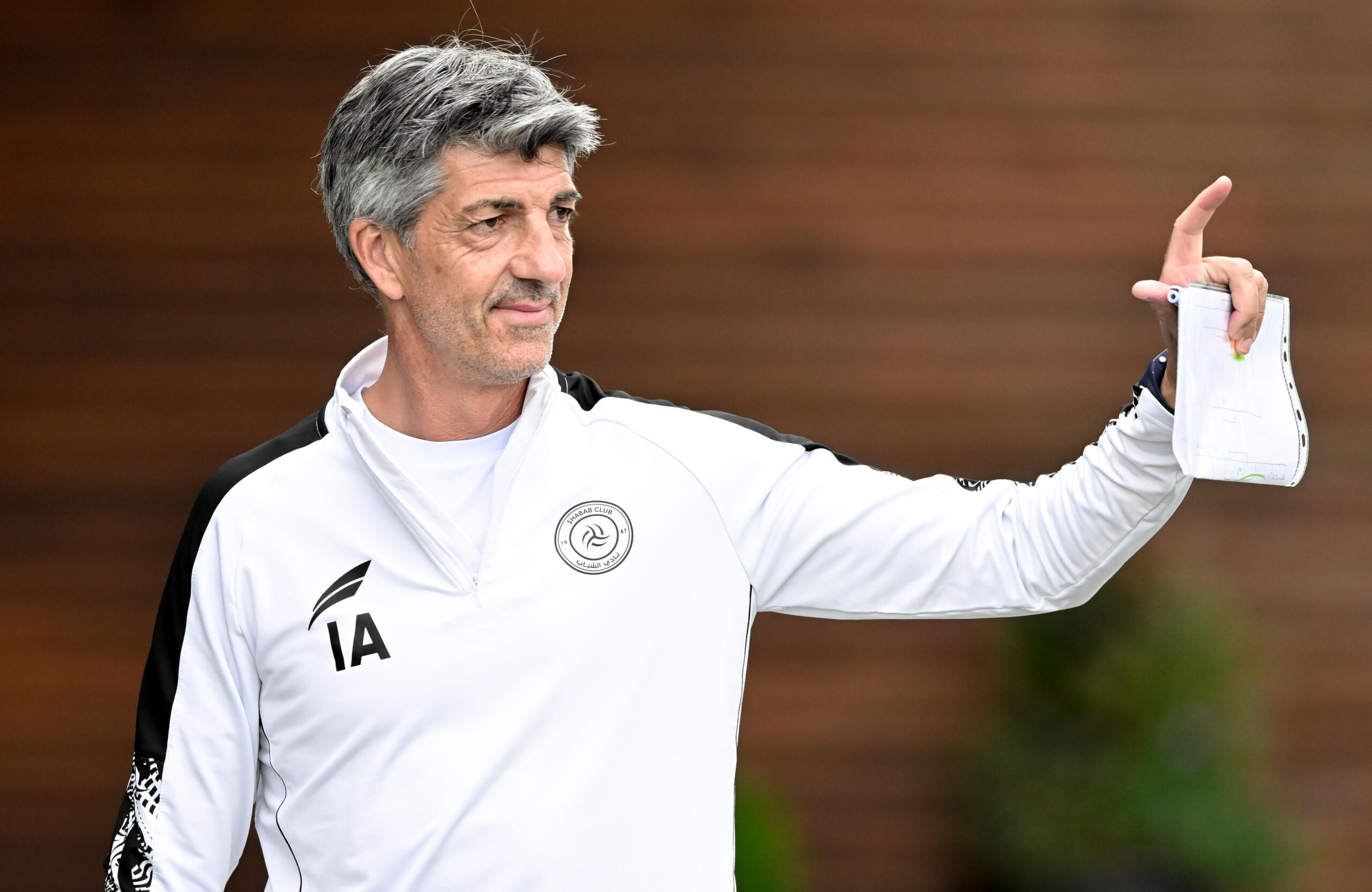 «جاهزون للتحدي».. ألجواسيل يطمئن جماهير الشباب قبل مواجهة القادسية