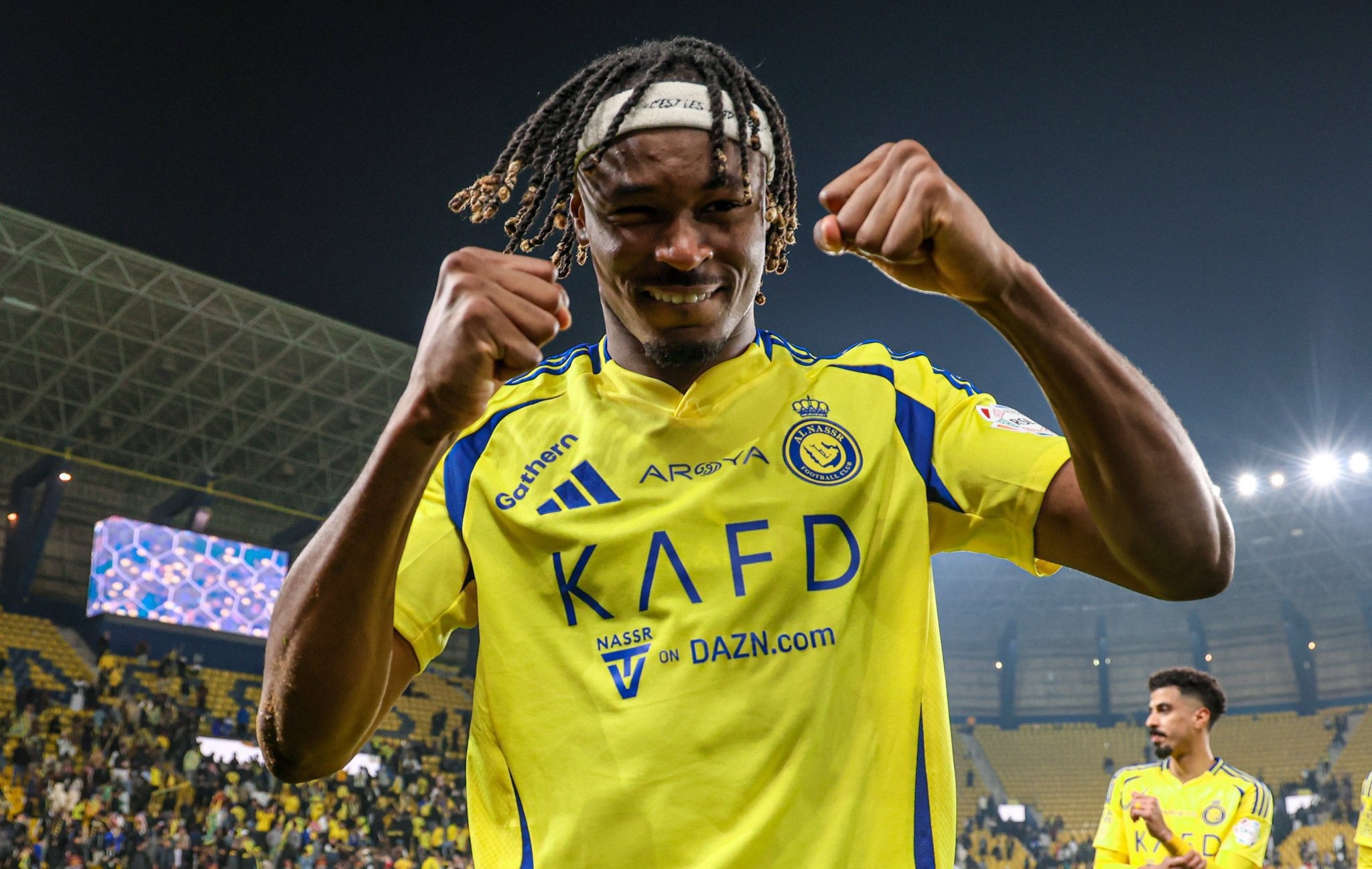 سيماكان يقترب من العودة لتدريبات النصر قبل مواجهة الاتفاق